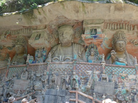 China bunte Felsskulpturen Dazu